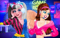 Lovely Streamers Fashion Makeover Online Game